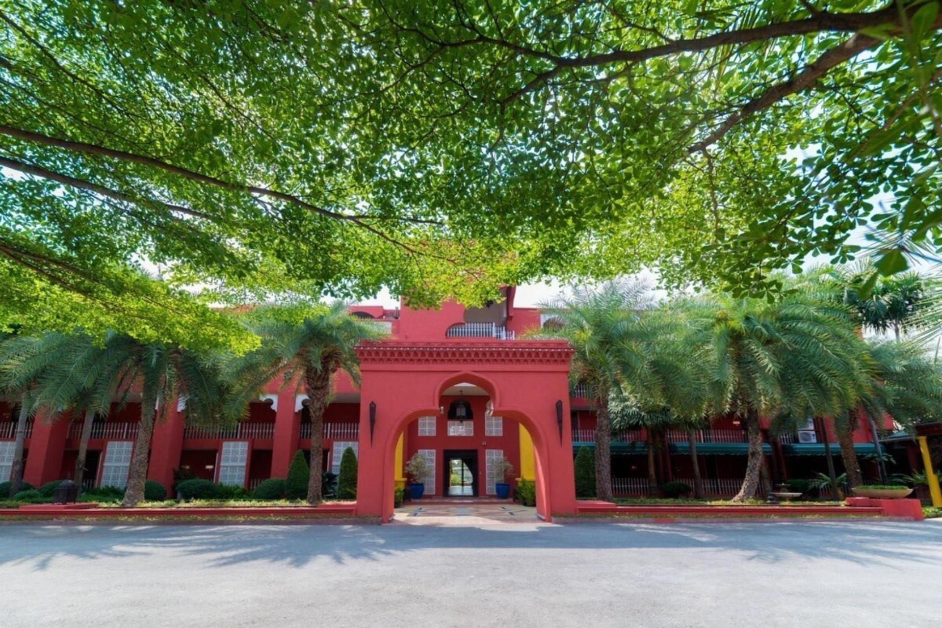 Sheik Istana Hotel Chiangmal Chiang Mai Luaran gambar