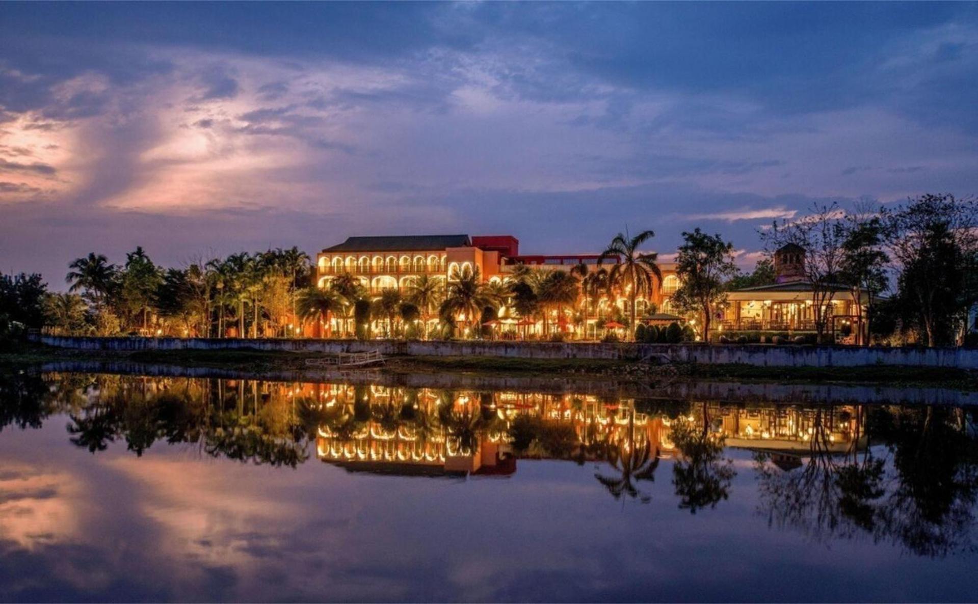 Sheik Istana Hotel Chiangmal Chiang Mai Luaran gambar
