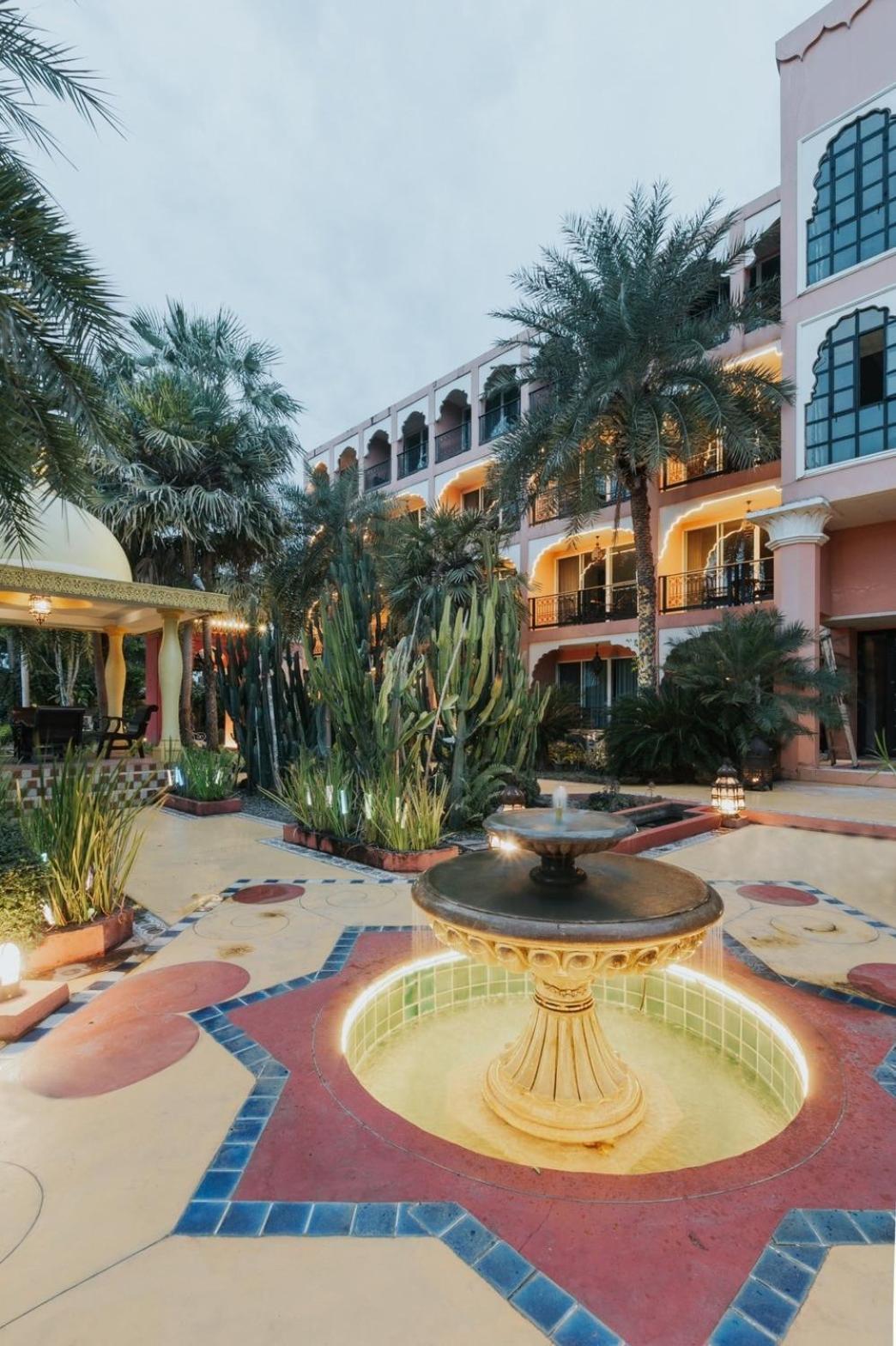 Sheik Istana Hotel Chiangmal Chiang Mai Luaran gambar