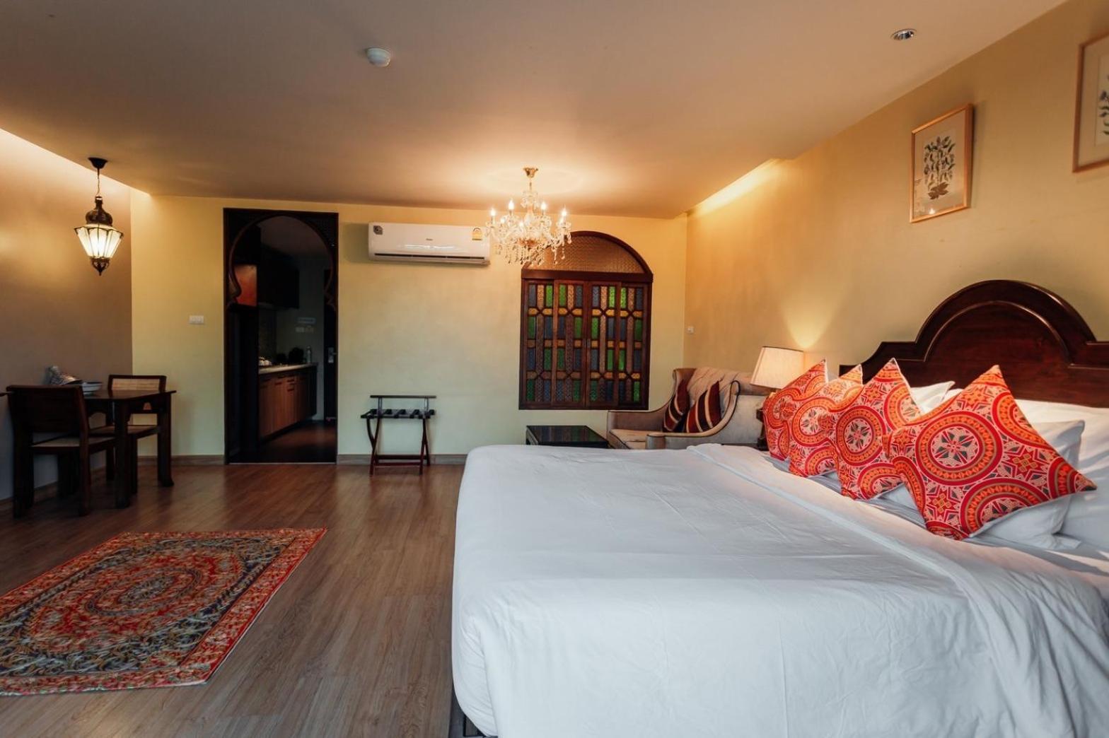 Sheik Istana Hotel Chiangmal Chiang Mai Luaran gambar