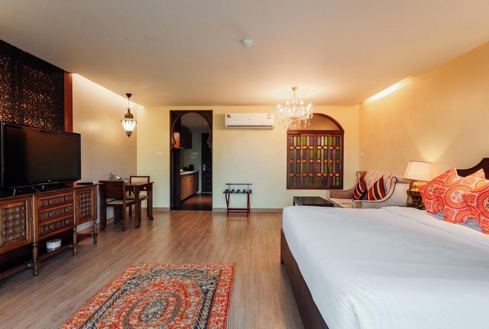 Sheik Istana Hotel Chiangmal Chiang Mai Luaran gambar