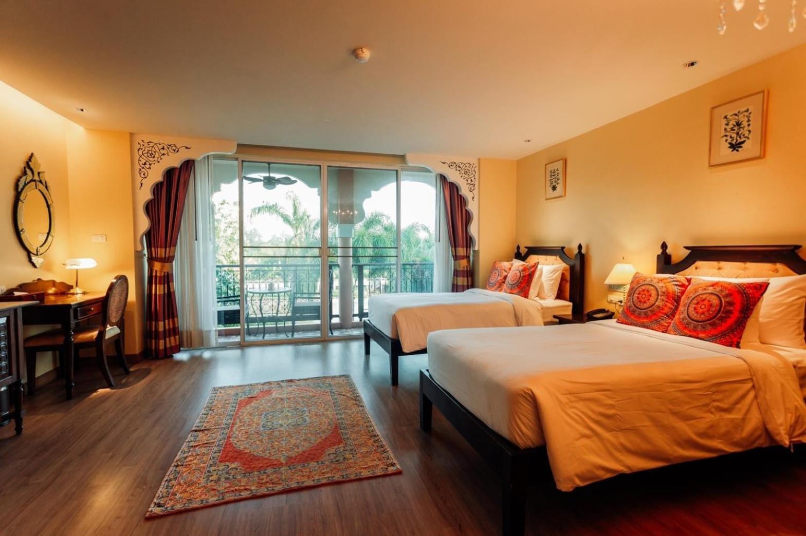 Sheik Istana Hotel Chiangmal Chiang Mai Luaran gambar